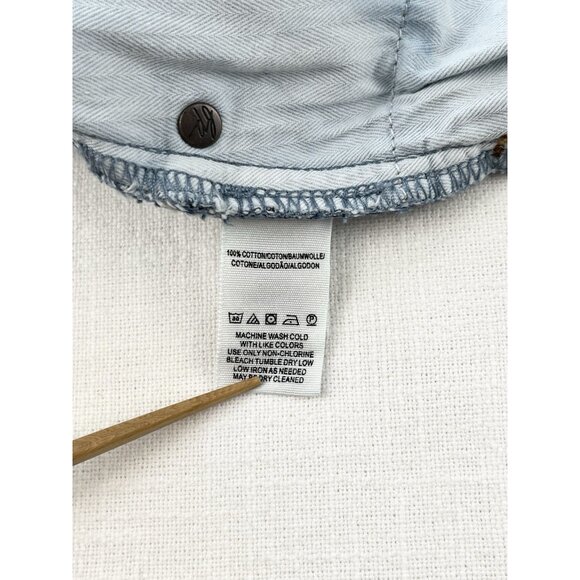 Women's We the‎ Free Blue Fields of Sun Butterfly Printed Cutoff Denim Shorts 28 - Picture 7 of 12